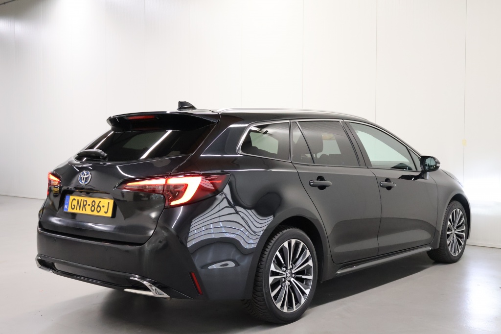 Toyota Corolla Touring Sports