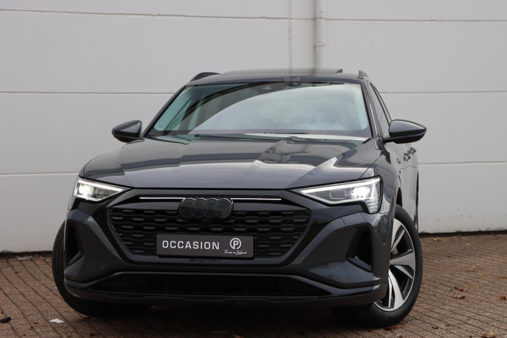 Audi Q8 E-tron