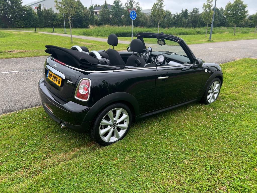 Mini One Cabrio