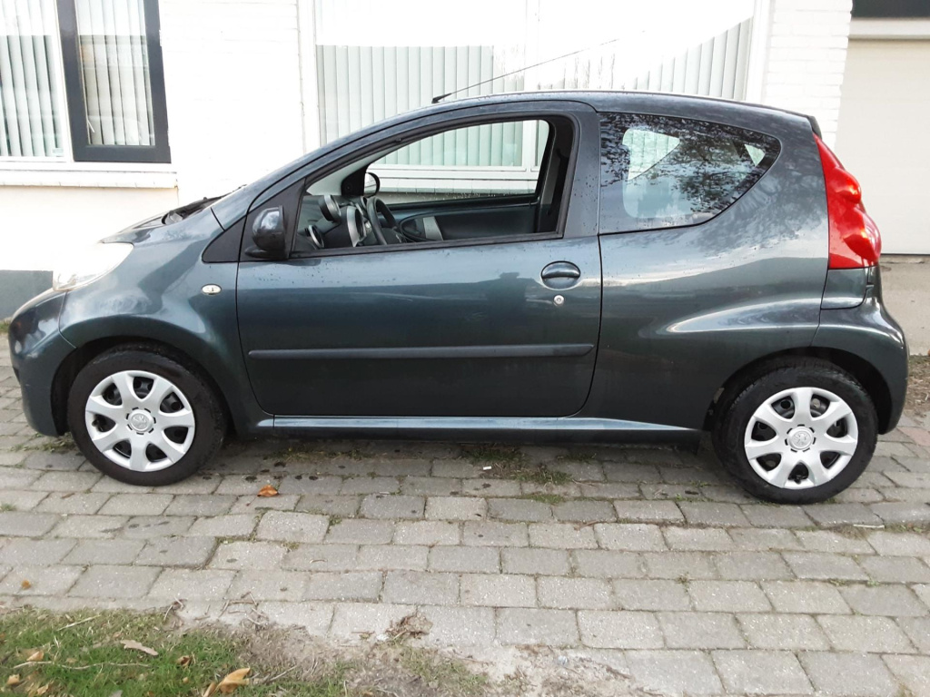 Peugeot 107
