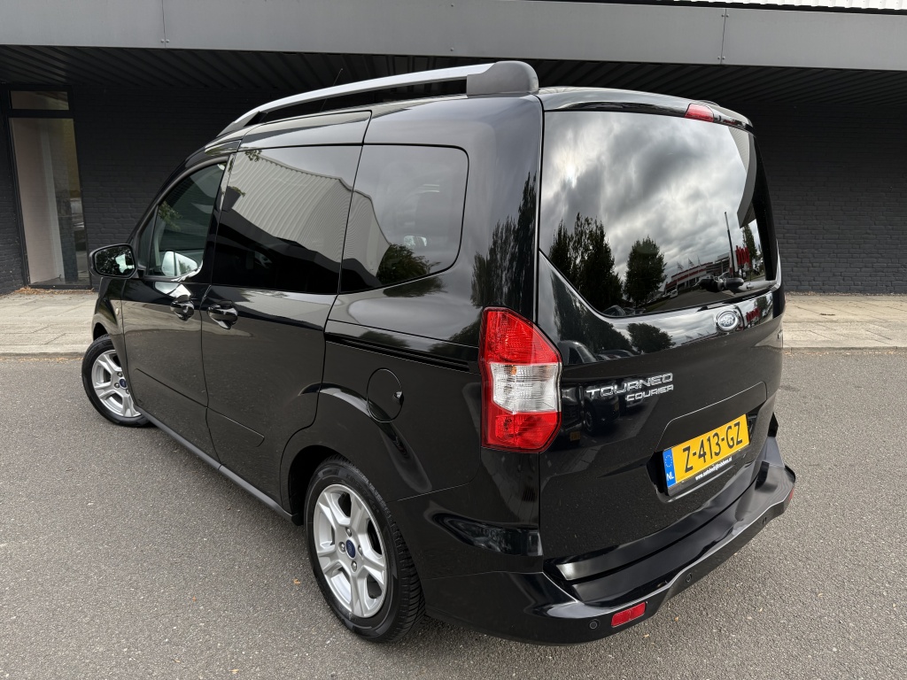 Ford Tourneo Courier