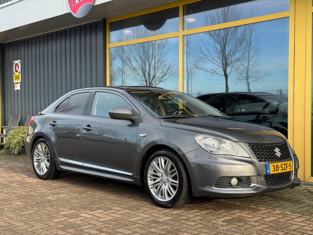 Suzuki Kizashi
