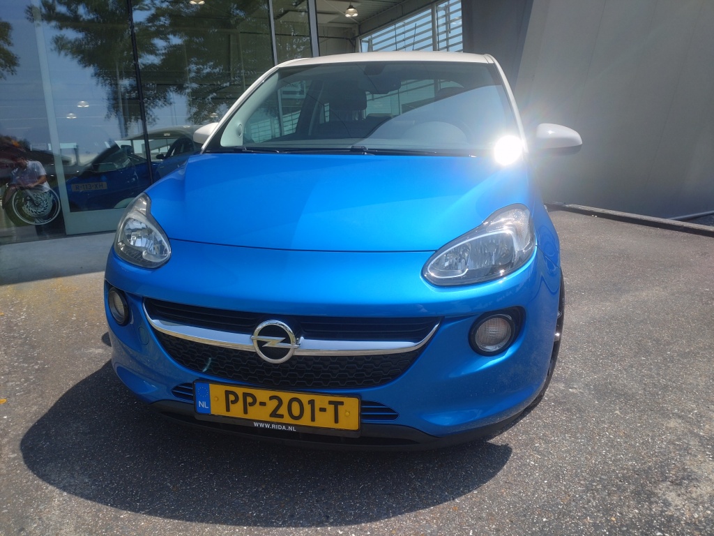 Opel Adam