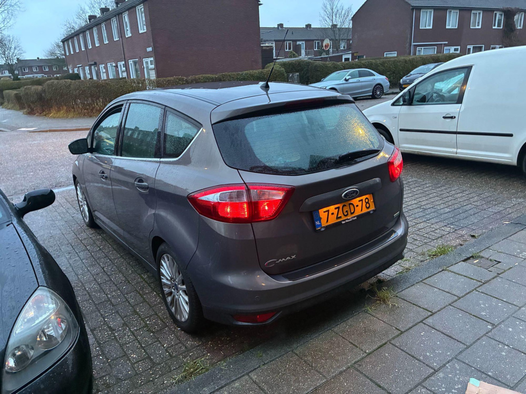 Ford C-max
