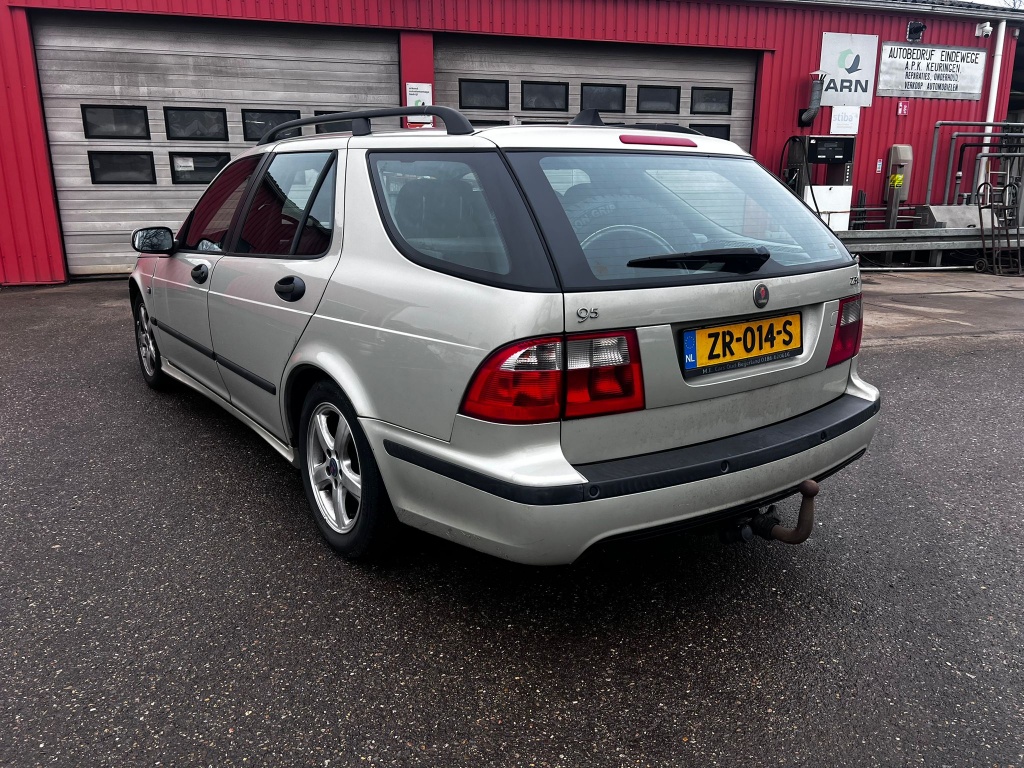 Saab 9-5