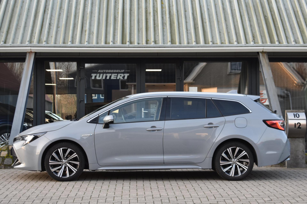 Toyota Corolla Touring Sports
