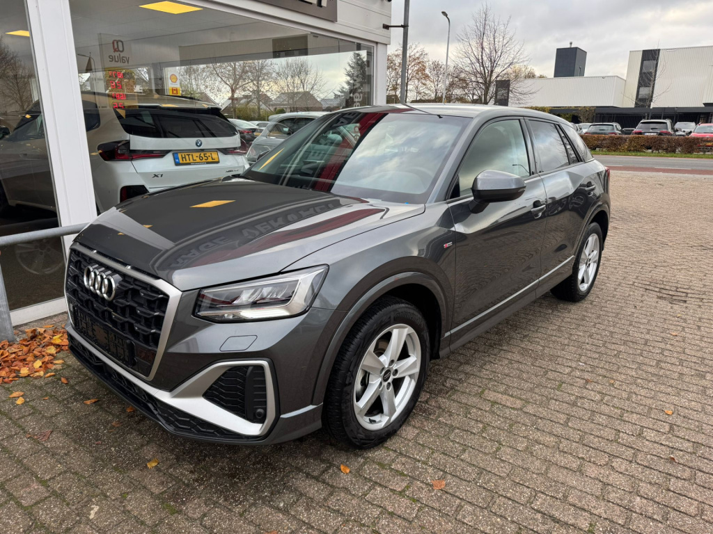 Audi Q2