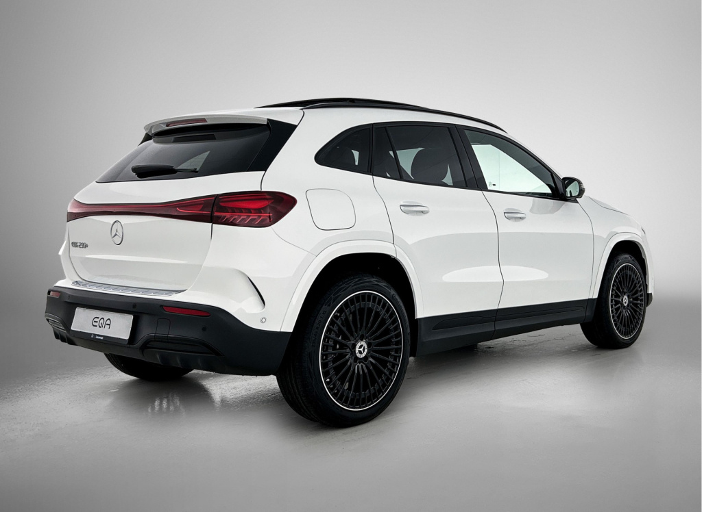 Mercedes-Benz Eqa