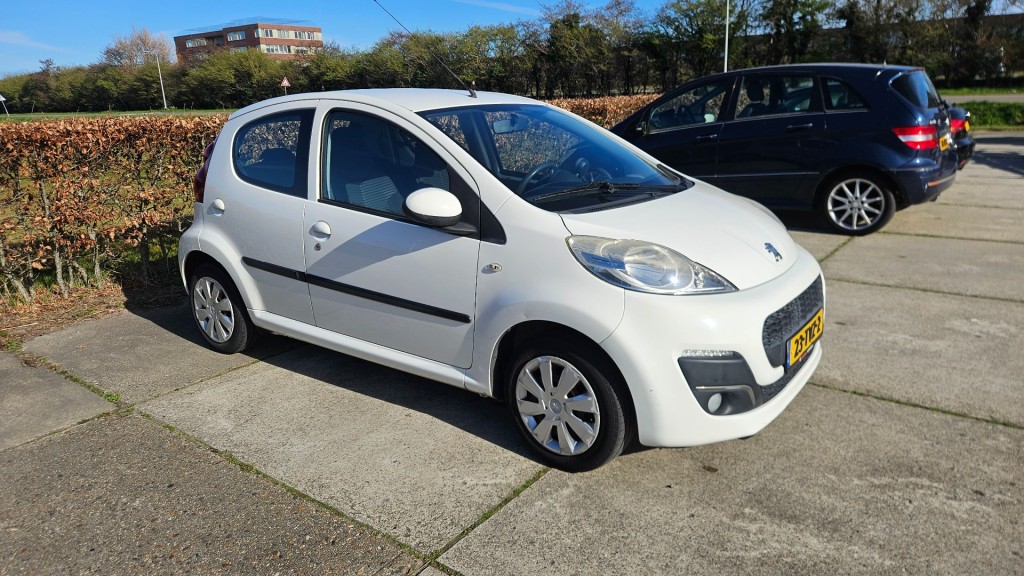 Peugeot 107