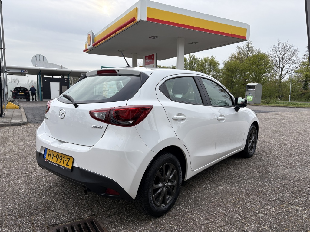 Mazda 2
