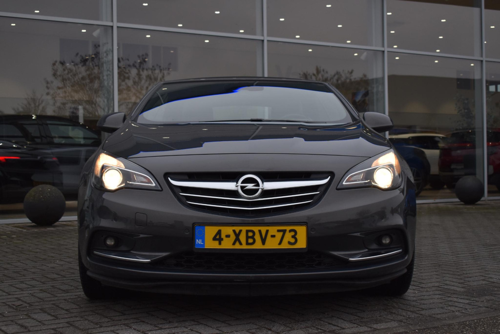 Opel Cascada