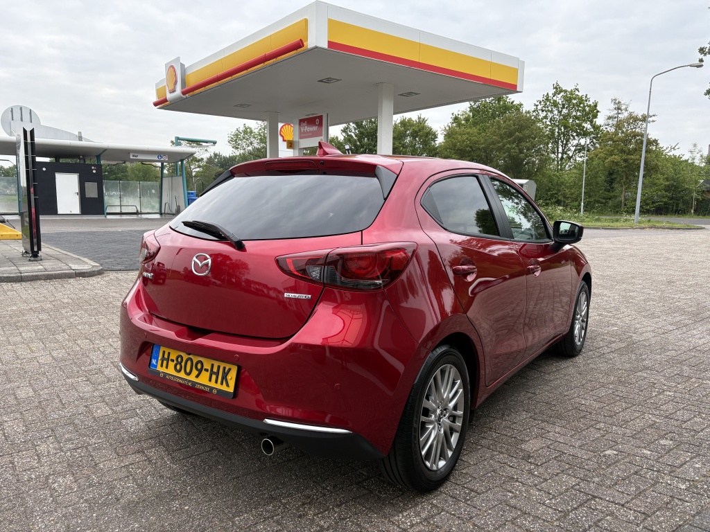 Mazda 2