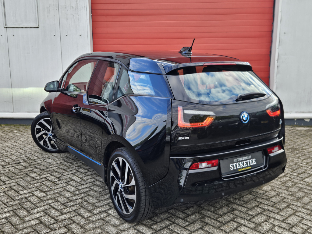 BMW I3