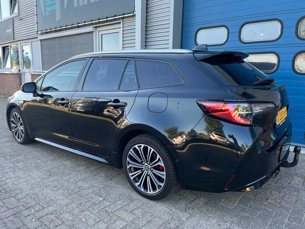 Toyota Corolla Touring Sports