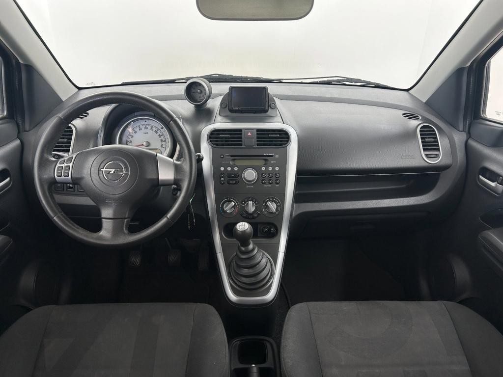 Opel Agila