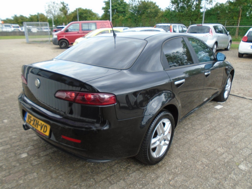 Alfa Romeo 159