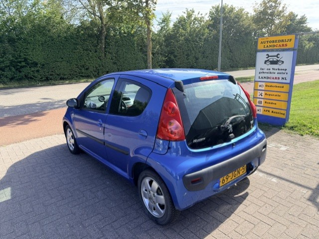 Peugeot 107