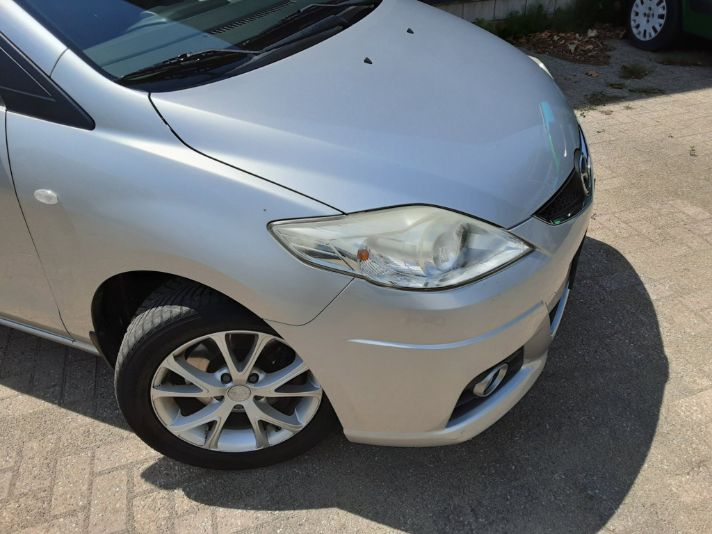 Mazda 5