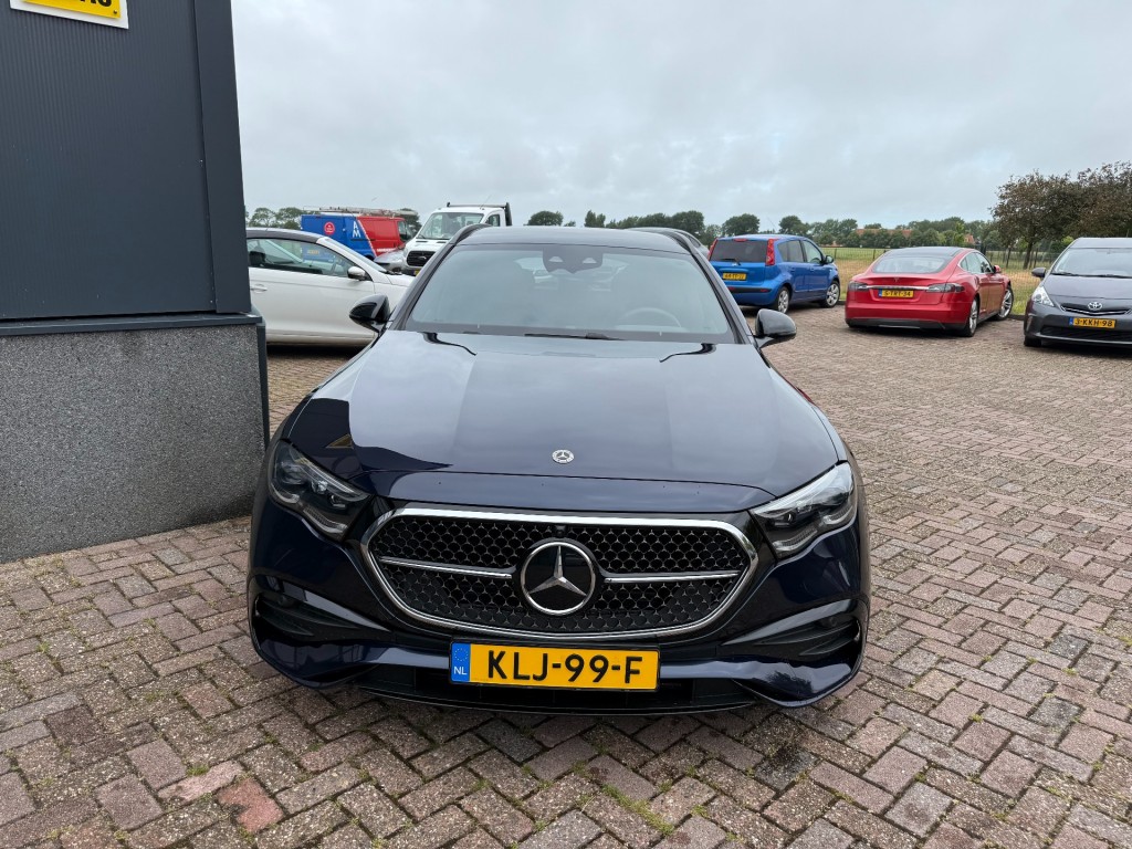 Mercedes-Benz 300