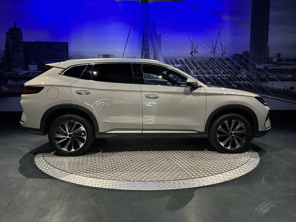 Byd Seal U