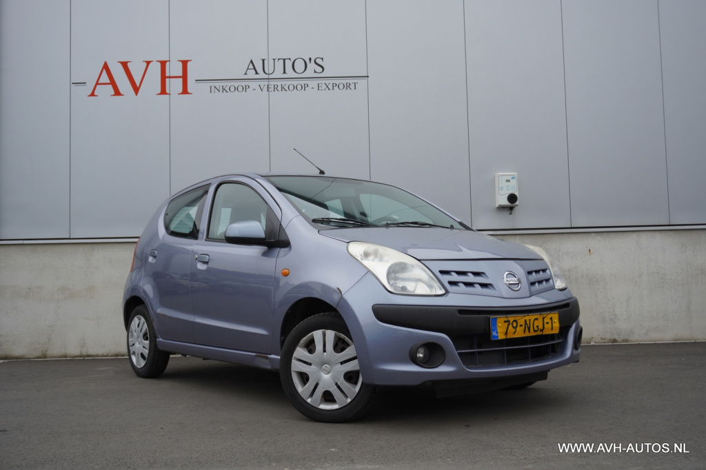 Nissan Pixo
