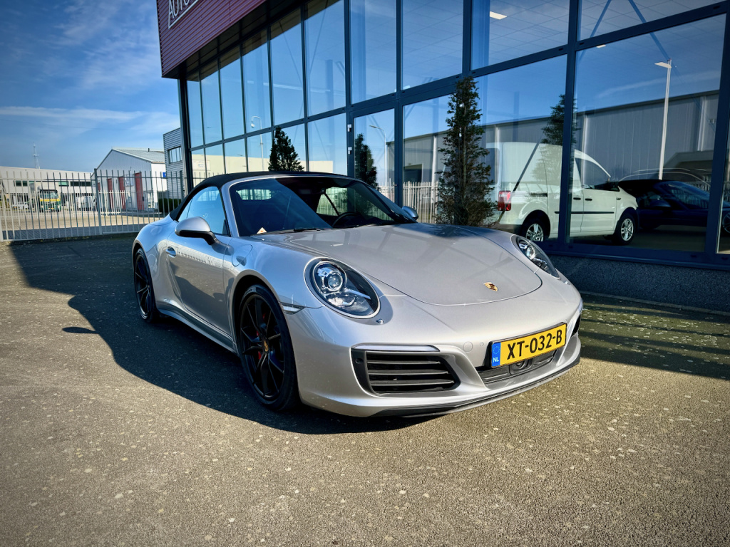 Porsche 911