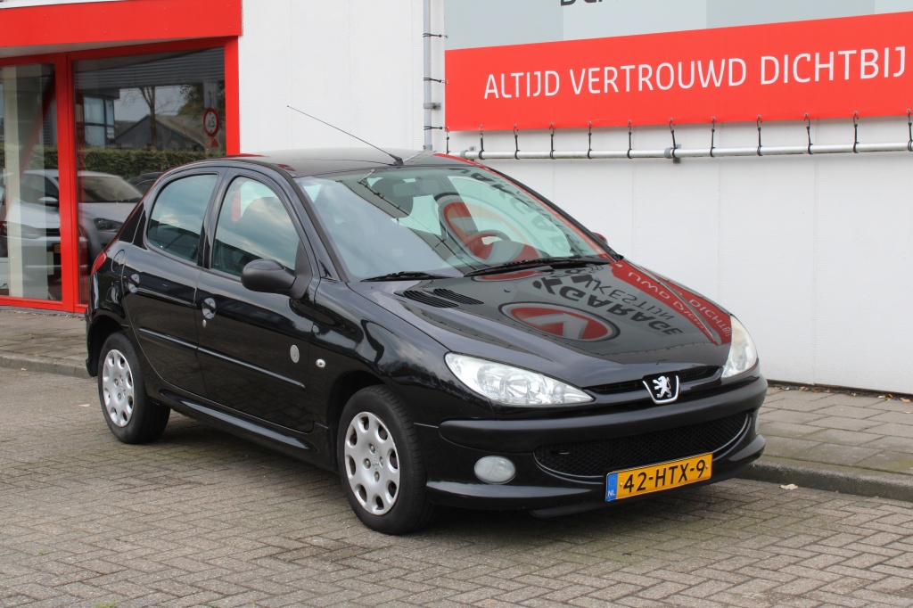 Peugeot 206