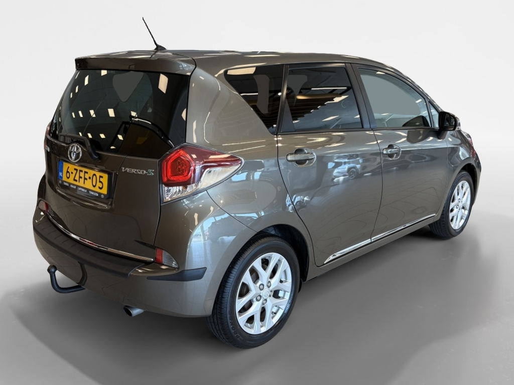 Toyota Verso-s