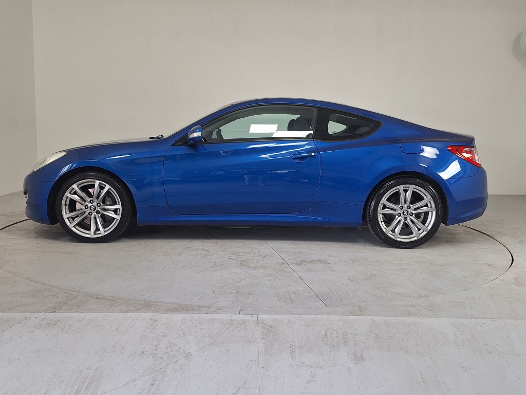Hyundai Genesis Coupé