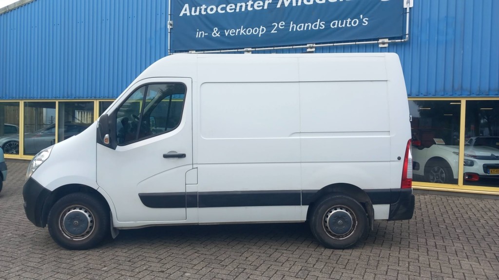 Opel Movano