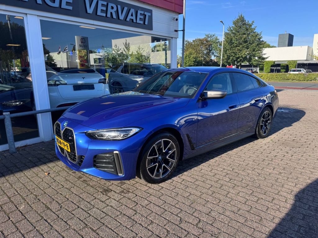 BMW I4