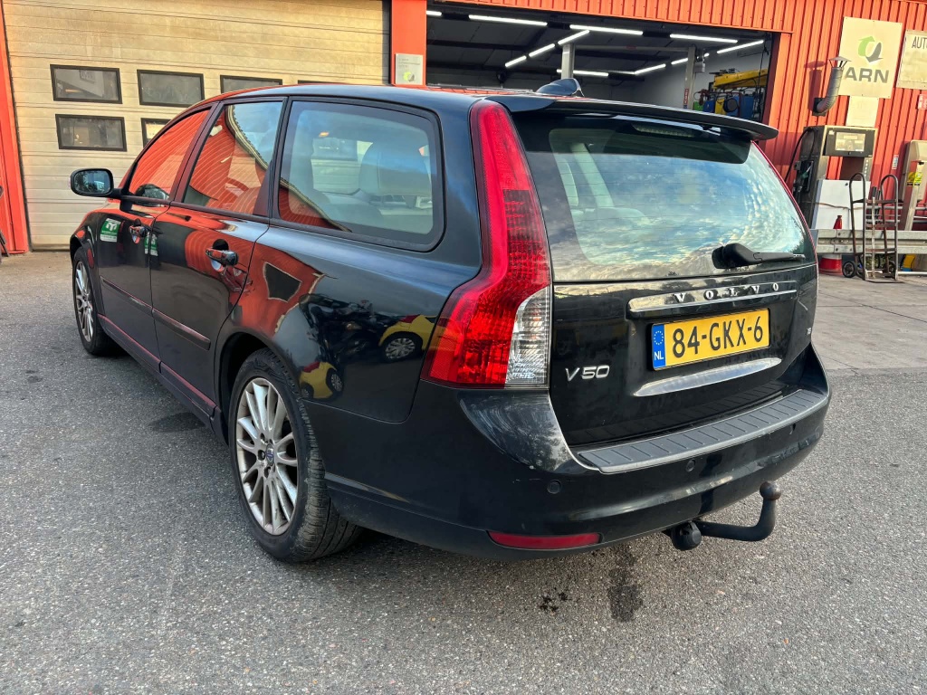 Volvo V50