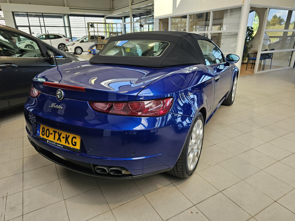 Alfa Romeo Spider