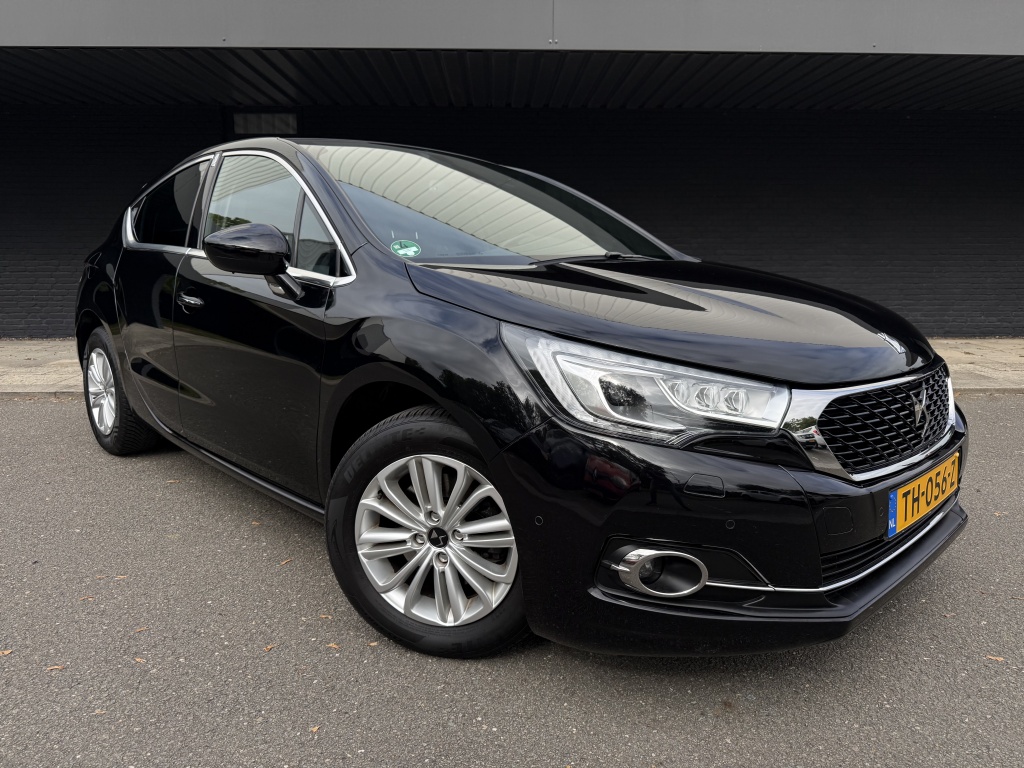 Ds Ds 4