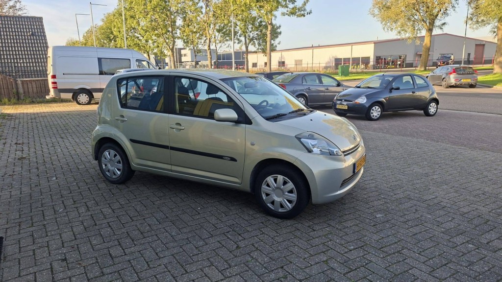 Daihatsu Sirion