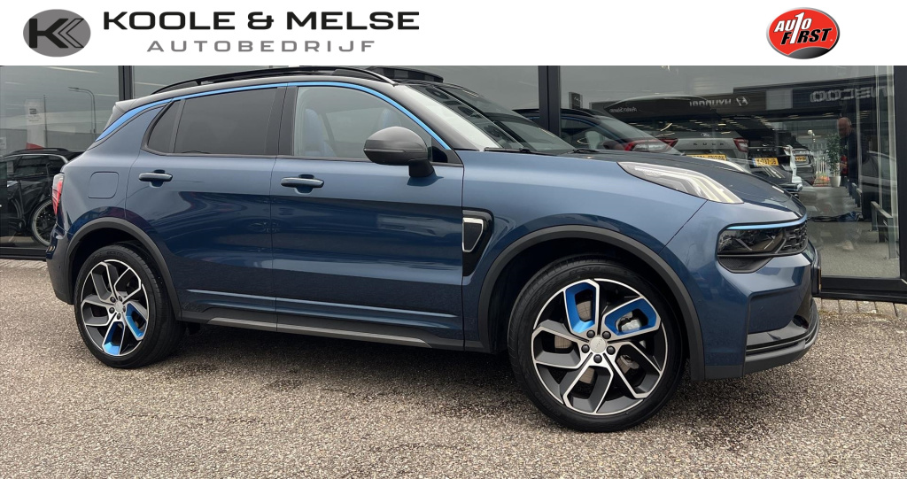 Lynk & Co 01