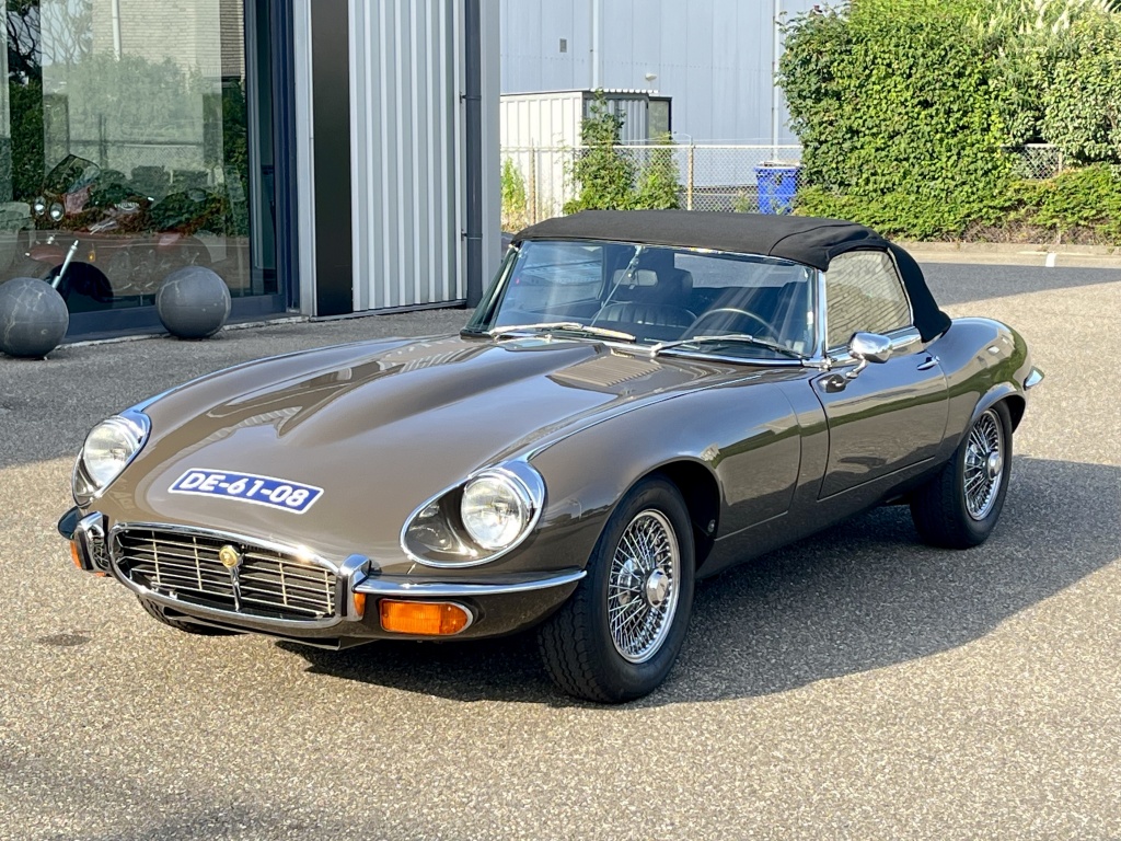 Jaguar E-type