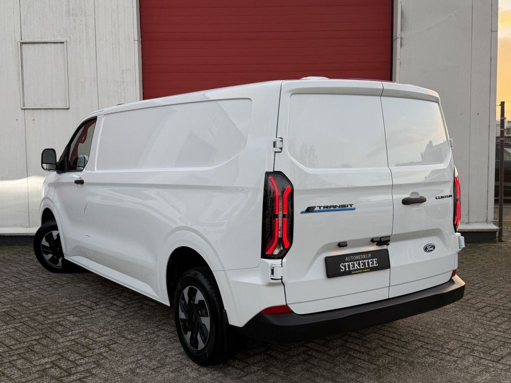 Ford E-transit