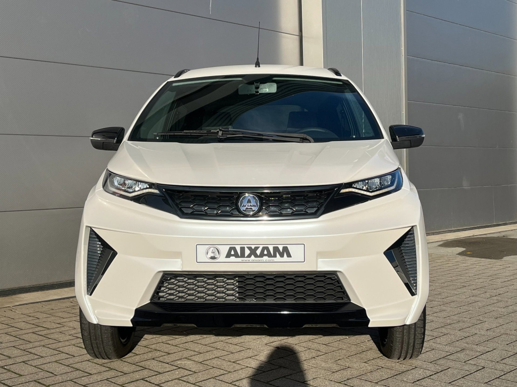 Aixam Crossover