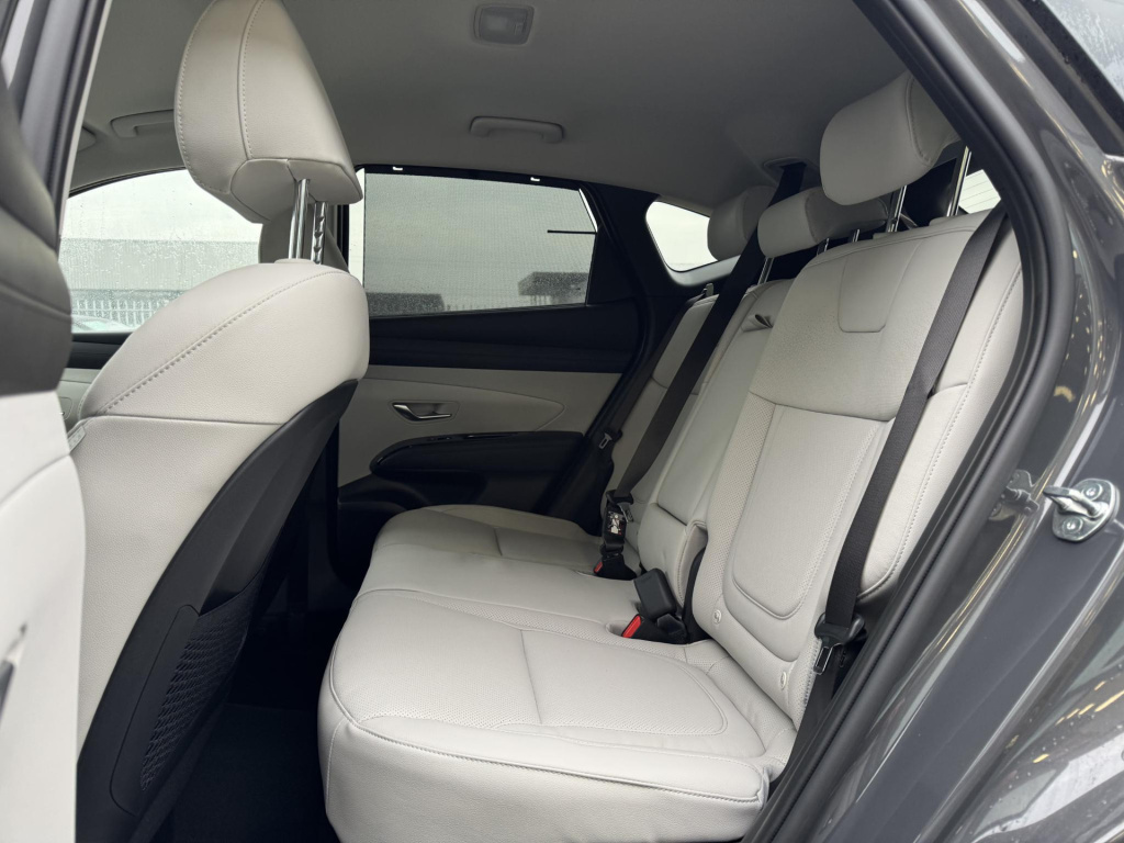Hyundai Tucson Hybrid