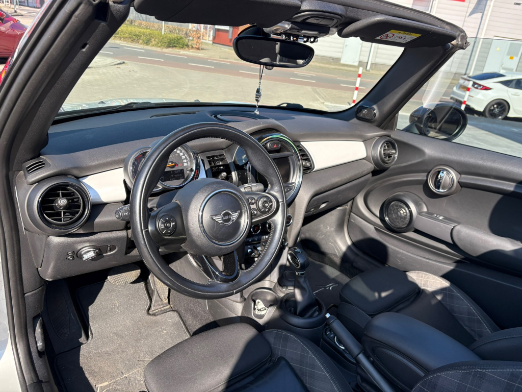 Mini Cooper Cabrio