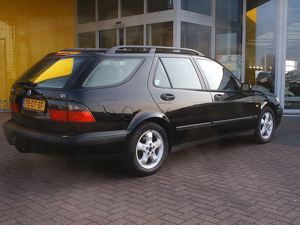 Saab 9-5