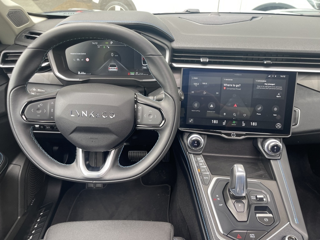 Lynk & Co 01