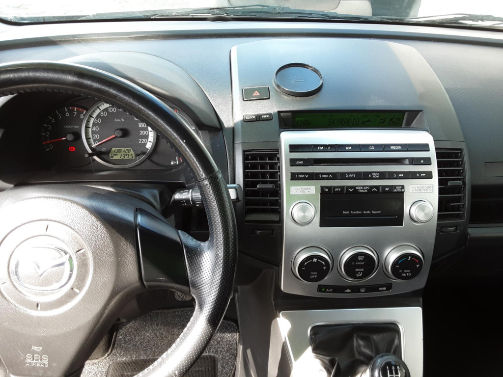 Mazda 5