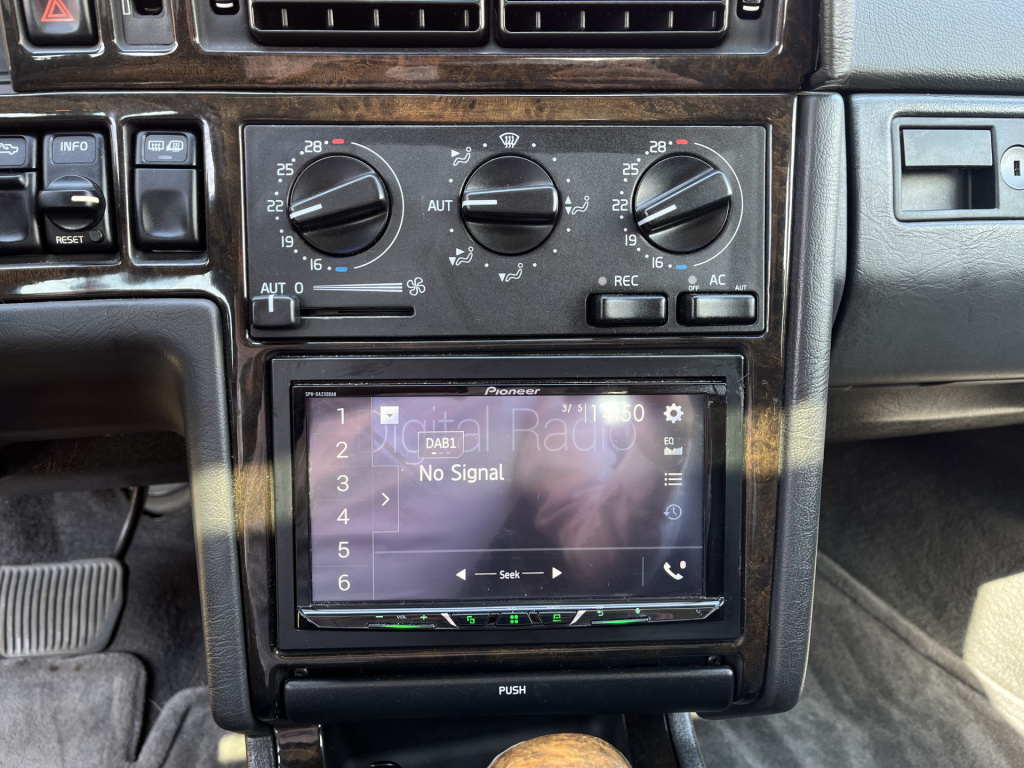 Volvo 850