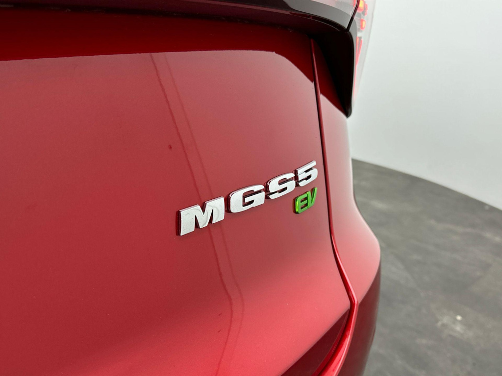 MG 5