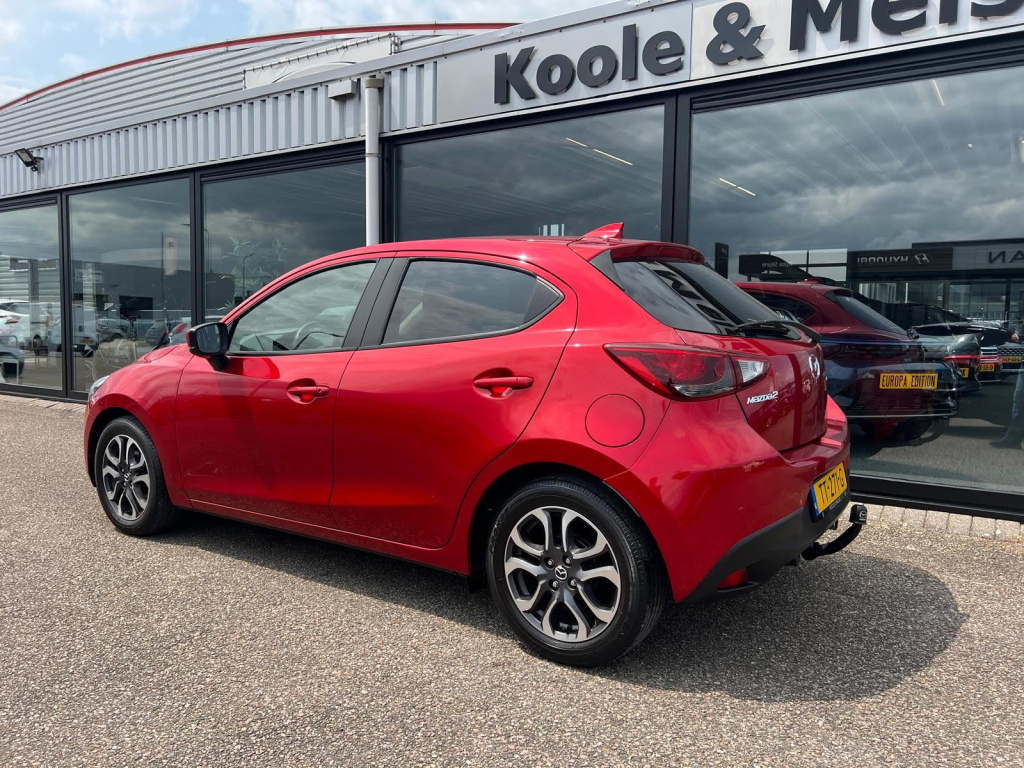 Mazda 2