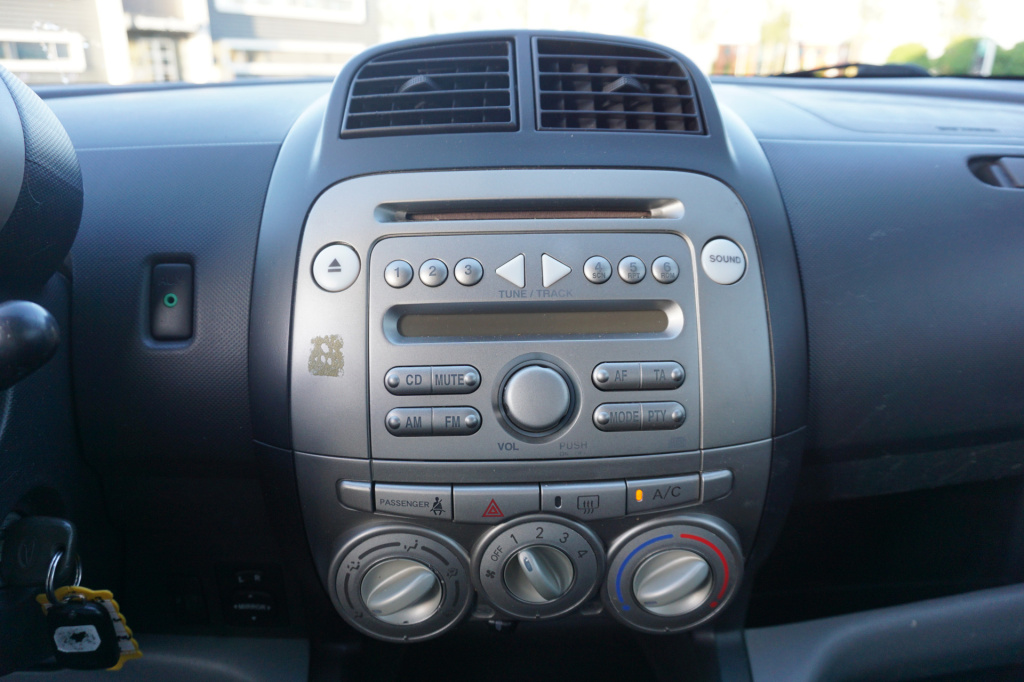 Daihatsu Sirion
