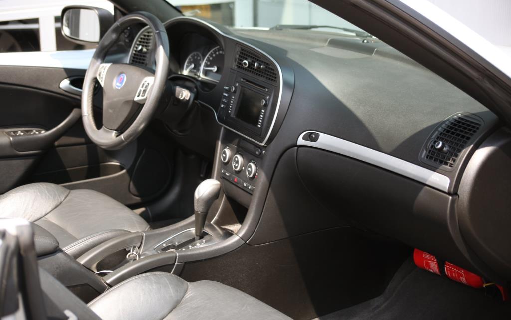 Saab 9-3