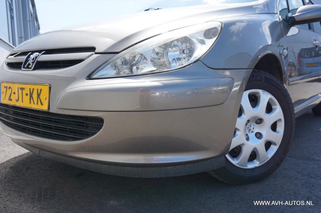 Peugeot 307